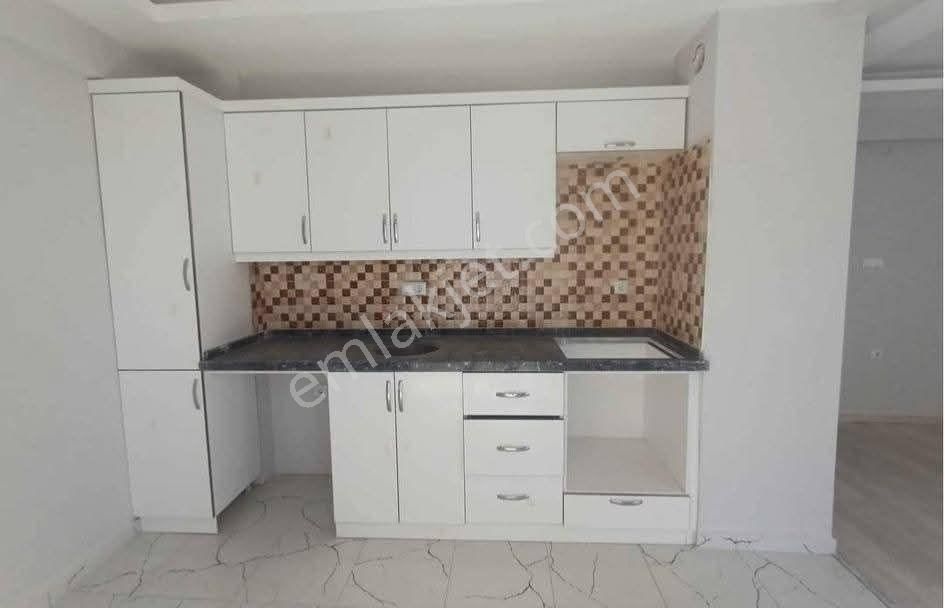 Samsun İlkadım Kazımkarabekir Mahallesi'nde 2+1 Satılık Daire. Sıfır Bina Asansörlü