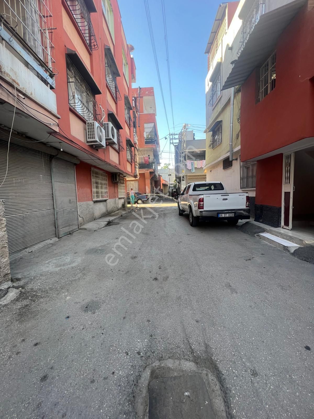 Yeşilyuva Mah. İki Katlı 3+1 Satılık Daire - Görsel 2