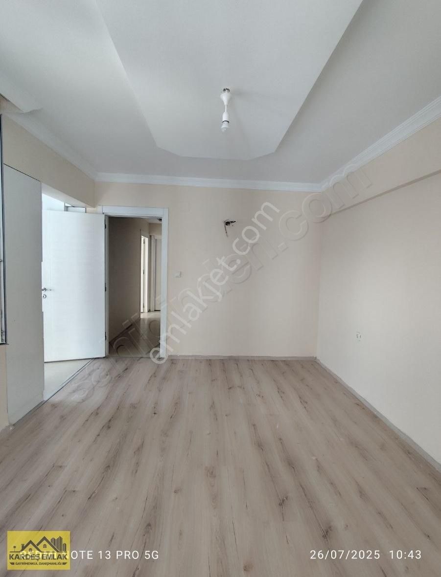 Kardeş Emlak'tan Osmangazi Mh 2+1 Kiralık Daire