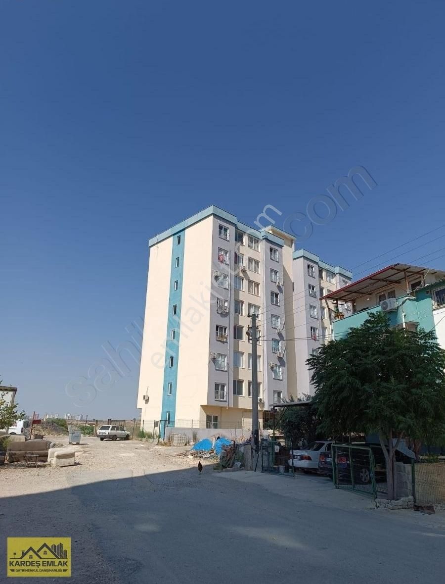 Kardeş Emlak'tan Gültepe Mh'de Eşyalı Satılık 1+1