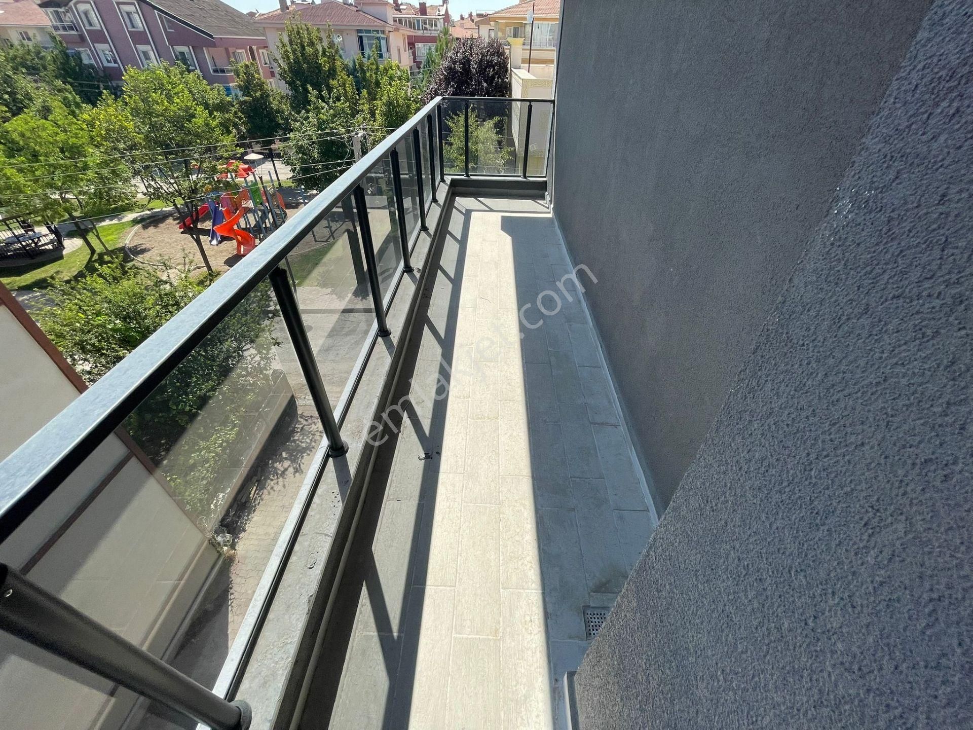 Sincan Pınarbaşı Ebeveyn Banyolu Asansörlü 2+1 Satılık Daire - Görsel 25