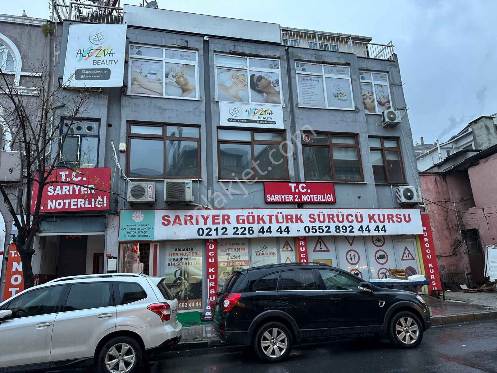 Sarıyer Merkez Yeni Mahalle Yolu Üstü Yüksek Kira Getirili Komple Satılık Bina