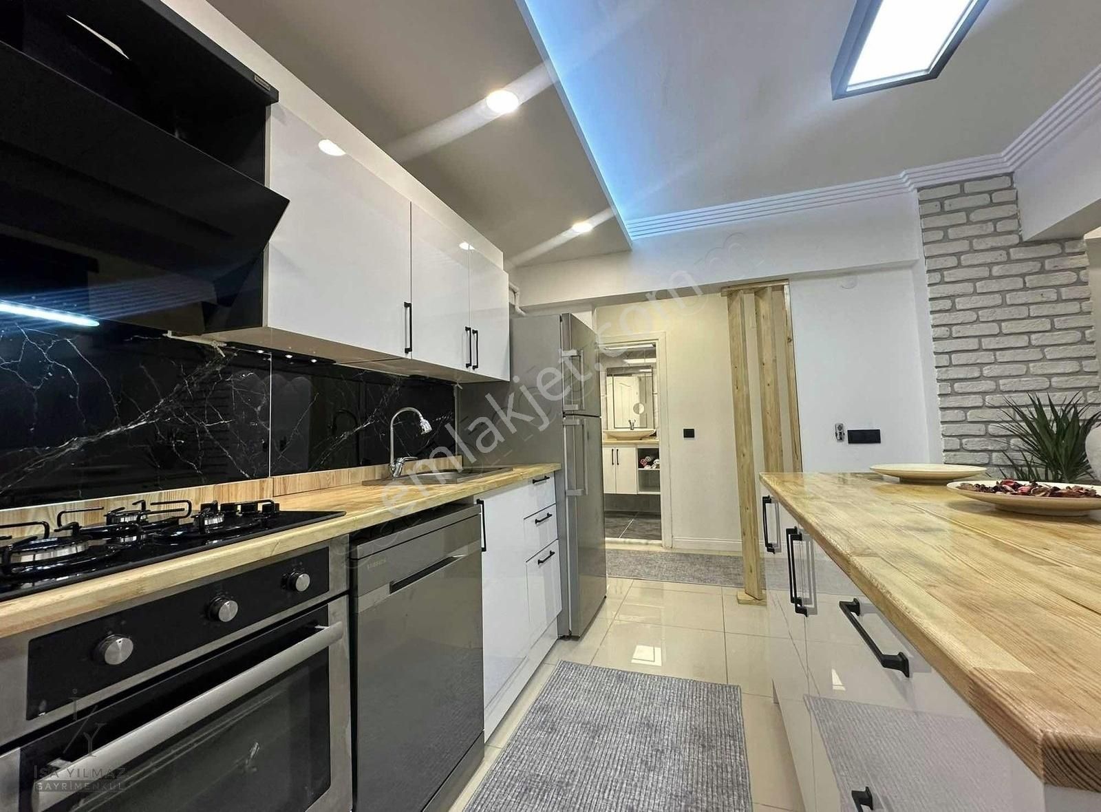 İsa Yılmaz Gayrimenkul Den Kgsli Aile Tipi Satılık Daire - Görsel 5