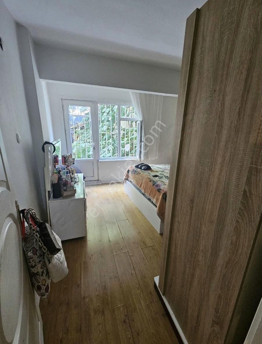 Üsküdar Merkezde 2+1 Bahçe Katı Kelepir Daire - Görsel 4