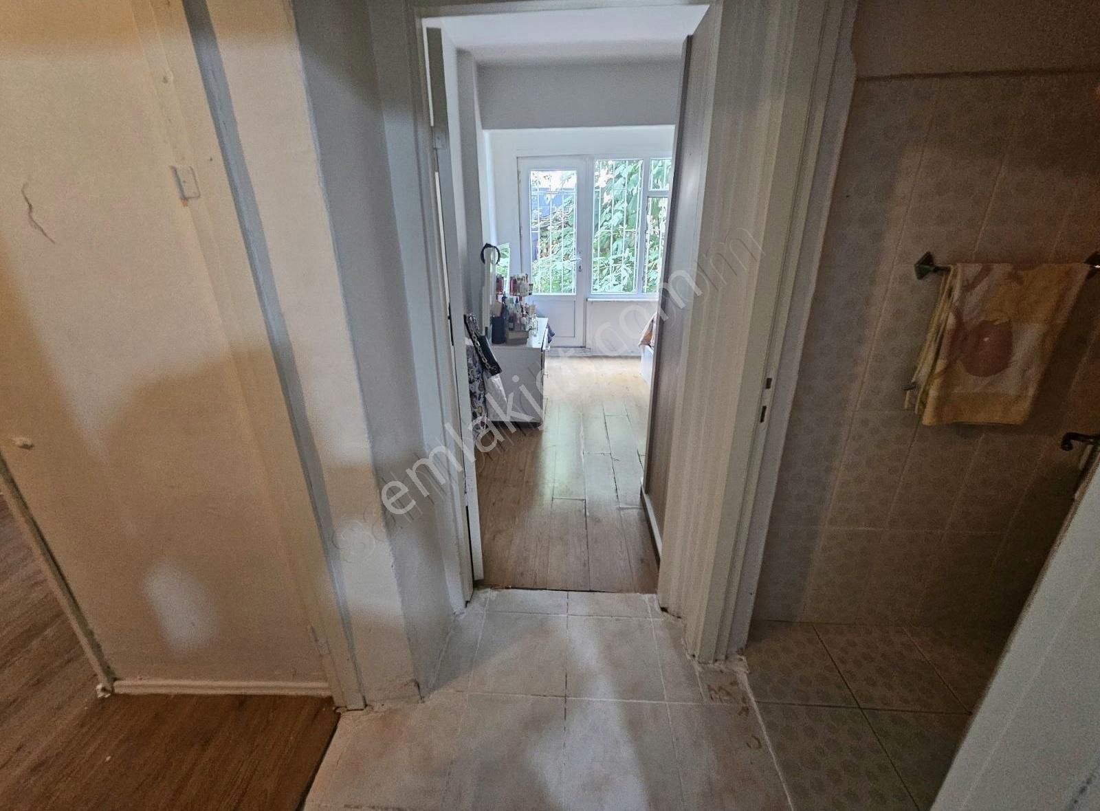 Üsküdar Merkezde 2+1 Bahçe Katı Kelepir Daire - Görsel 17