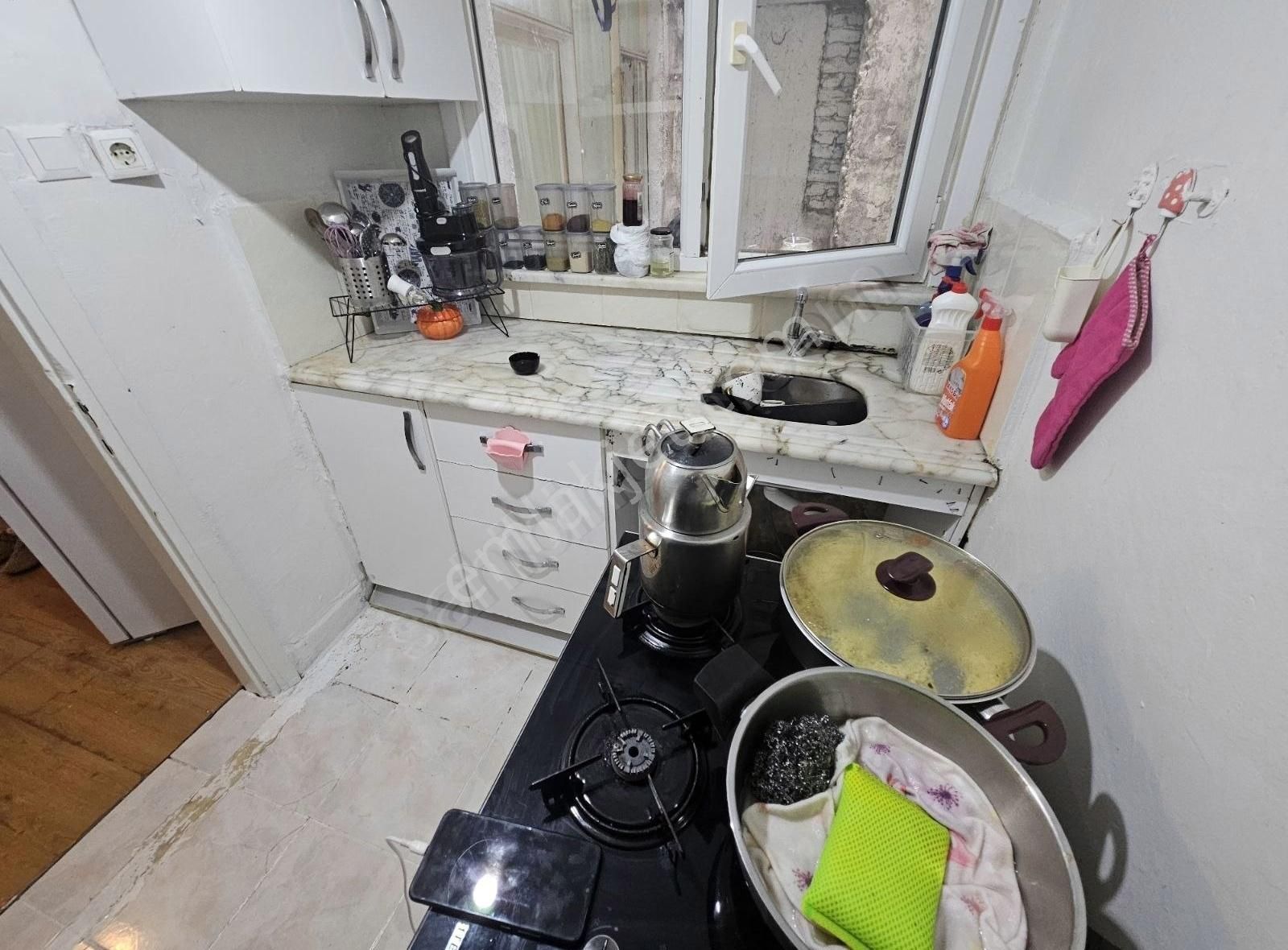 Üsküdar Merkezde 2+1 Bahçe Katı Kelepir Daire - Görsel 21