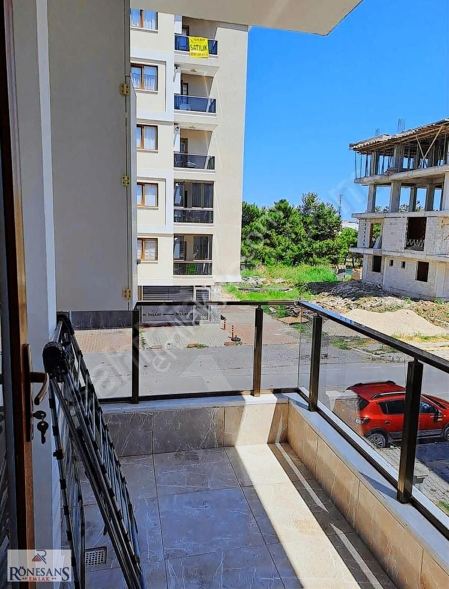 Rönesans Emlaktan Atakentte Kiralık Eşyalı 1+1