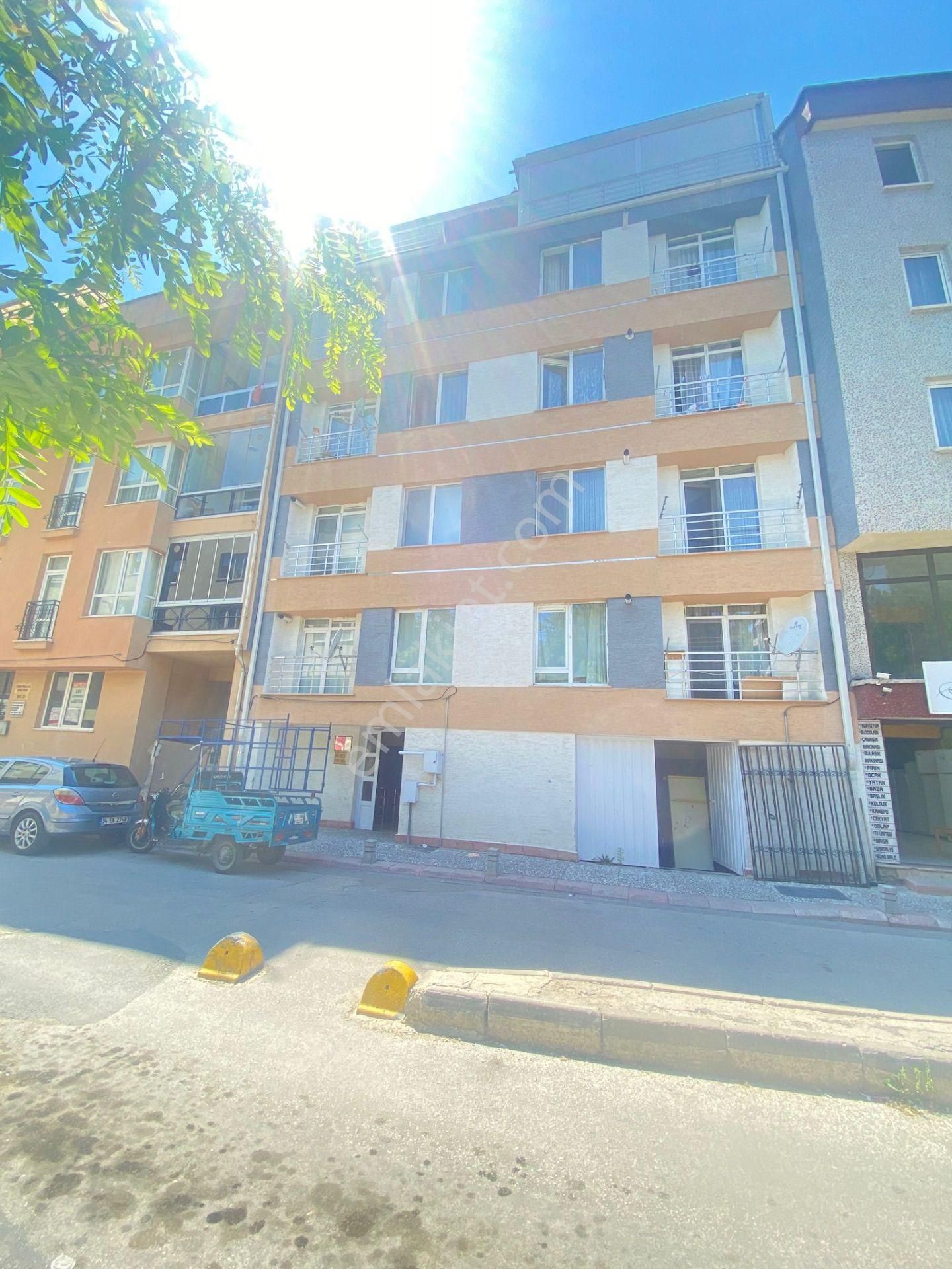 Hacıalibey Mahallesi Ferahiye Sokak Üzerinde Full Eşyalı 2+0 Daire Abonelikleri Açık