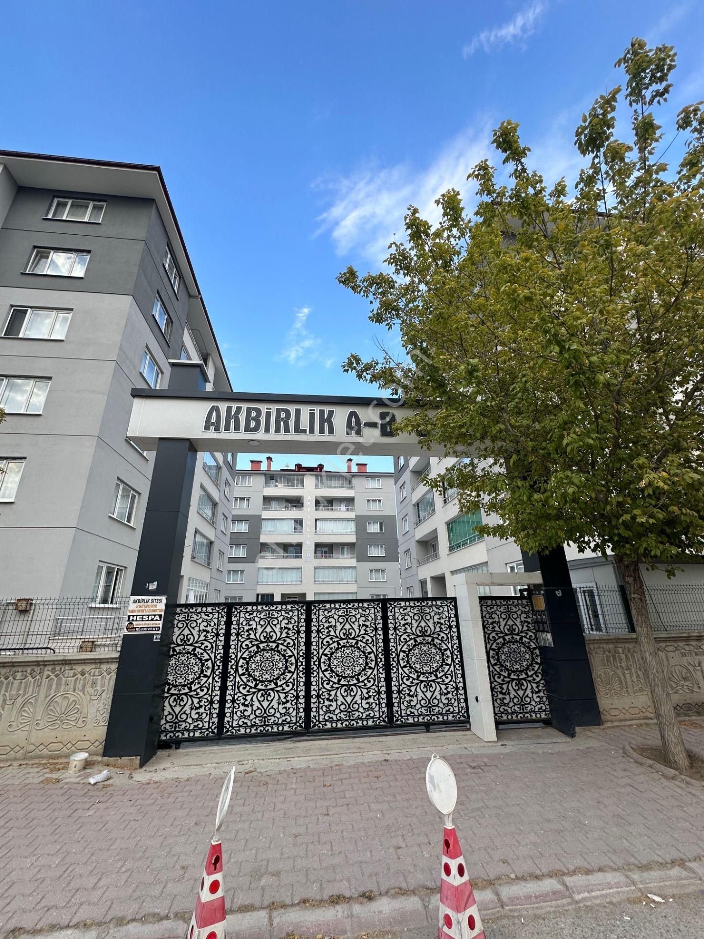 Karatay / Akabe Mah. 3+1 Satılık Fırsat Daireee