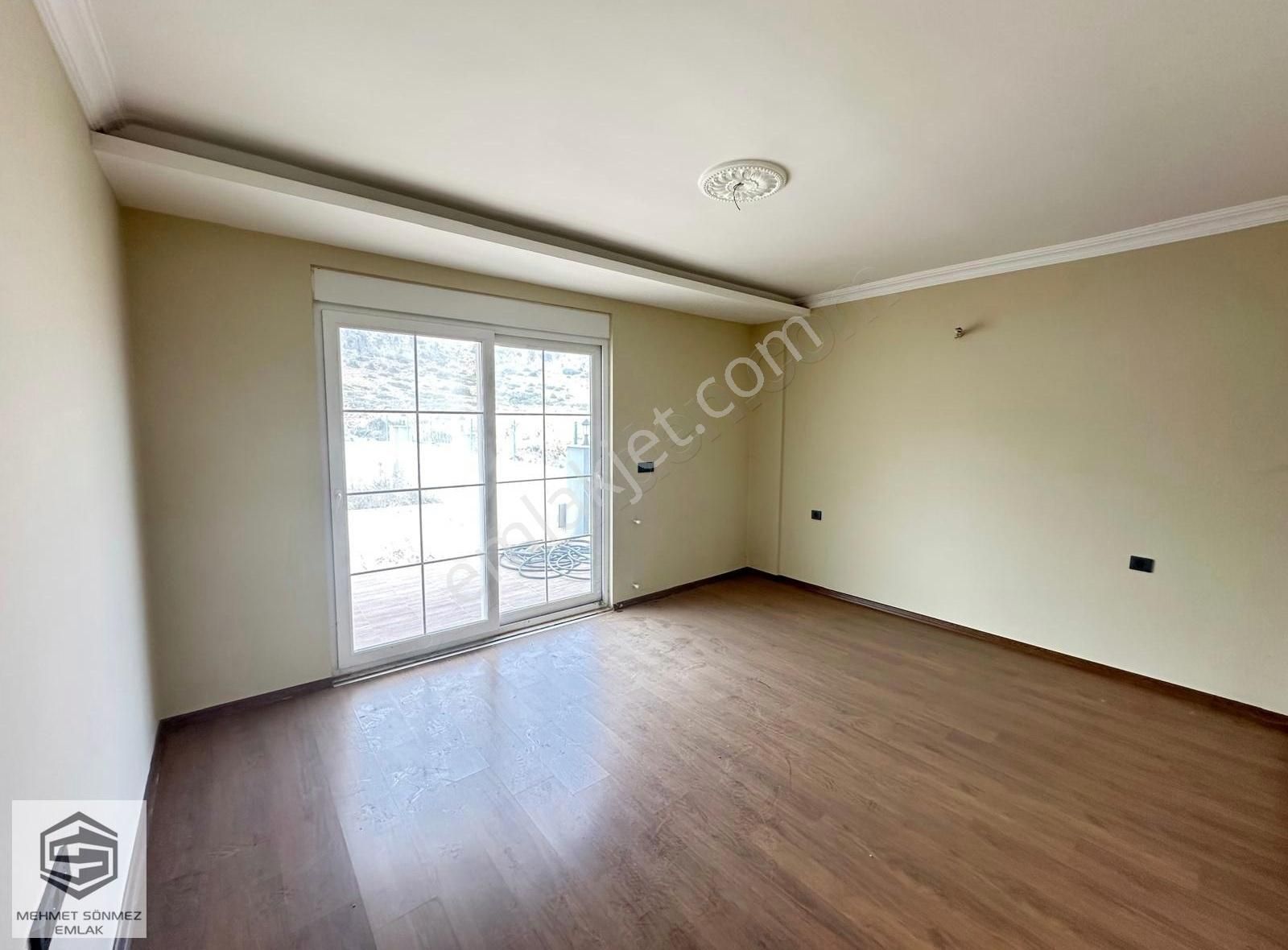 Antalya Aksu Kemerağzı'nda 400m2 Arsa İçerinde Havuzlu 5+1 Villa - Görsel 32