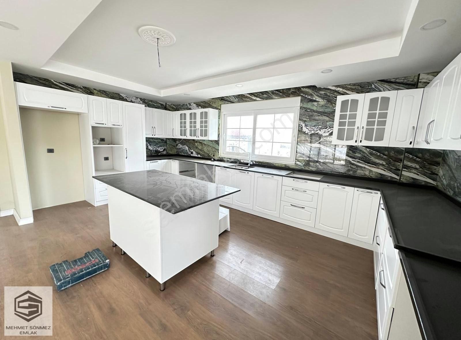 Antalya Aksu Kemerağzı'nda 400m2 Arsa İçerinde Havuzlu 5+1 Villa - Görsel 18