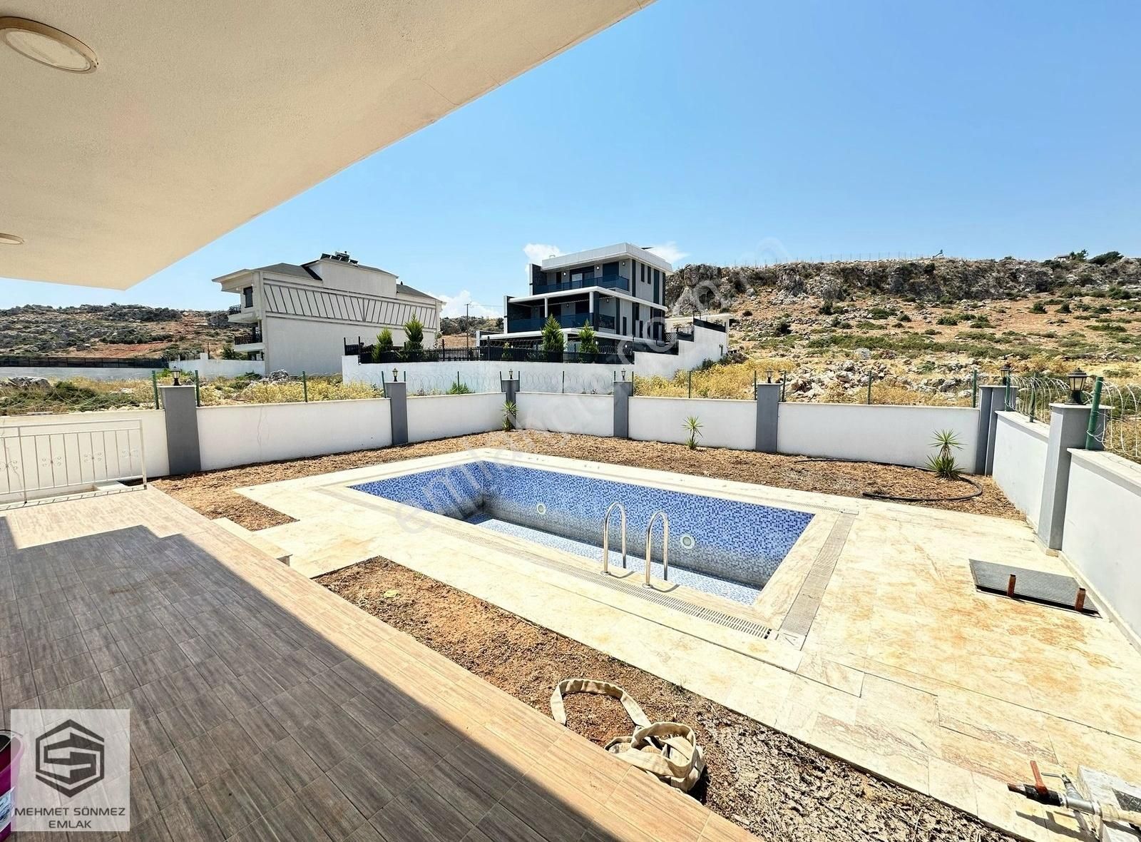 Antalya Aksu Kemerağzı'nda 400m2 Arsa İçerinde Havuzlu 5+1 Villa - Görsel 7