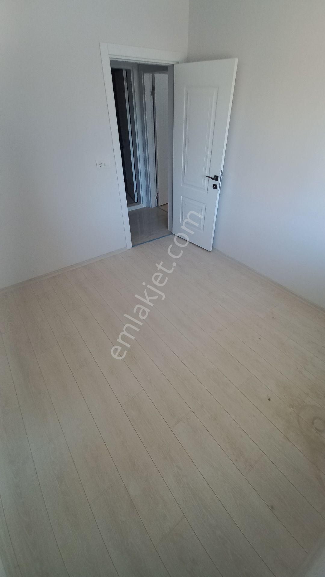 Nazilli Yeşil Mahallede Site İçerisinde 3+1 Yerden Isıtmalı Otoparklı Satılık Daire - Görsel 26