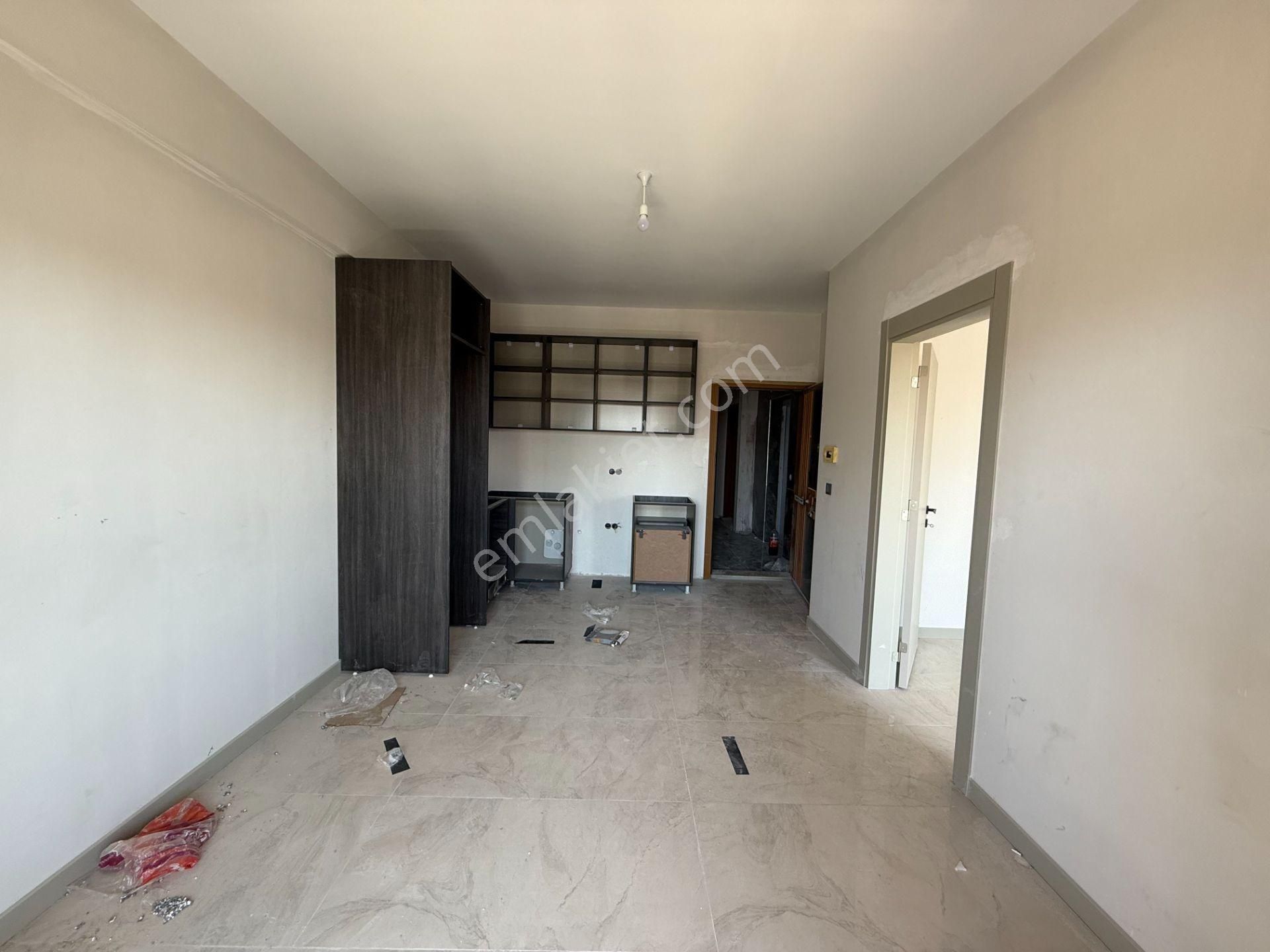 Çolakibrahim Mahallesi’nde Modern Ve Konforlu 1+1 Satılık Daire