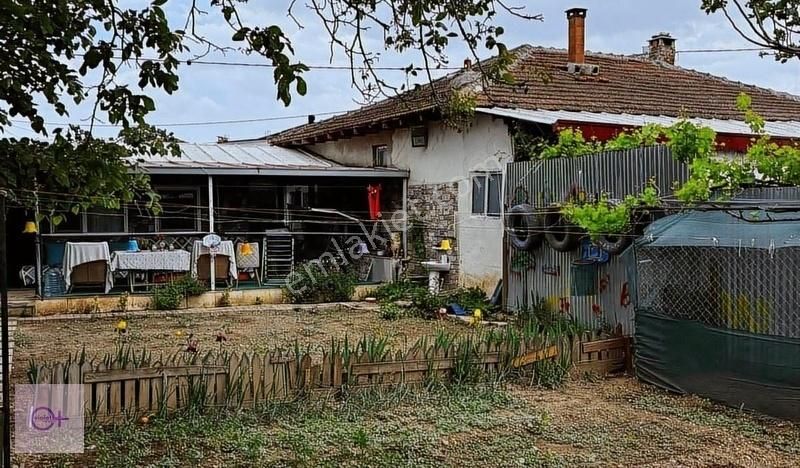 Violetten İçinde Ev Olan Satılık Arsa Koyunhisar Yenişehir Bursa - Görsel 5