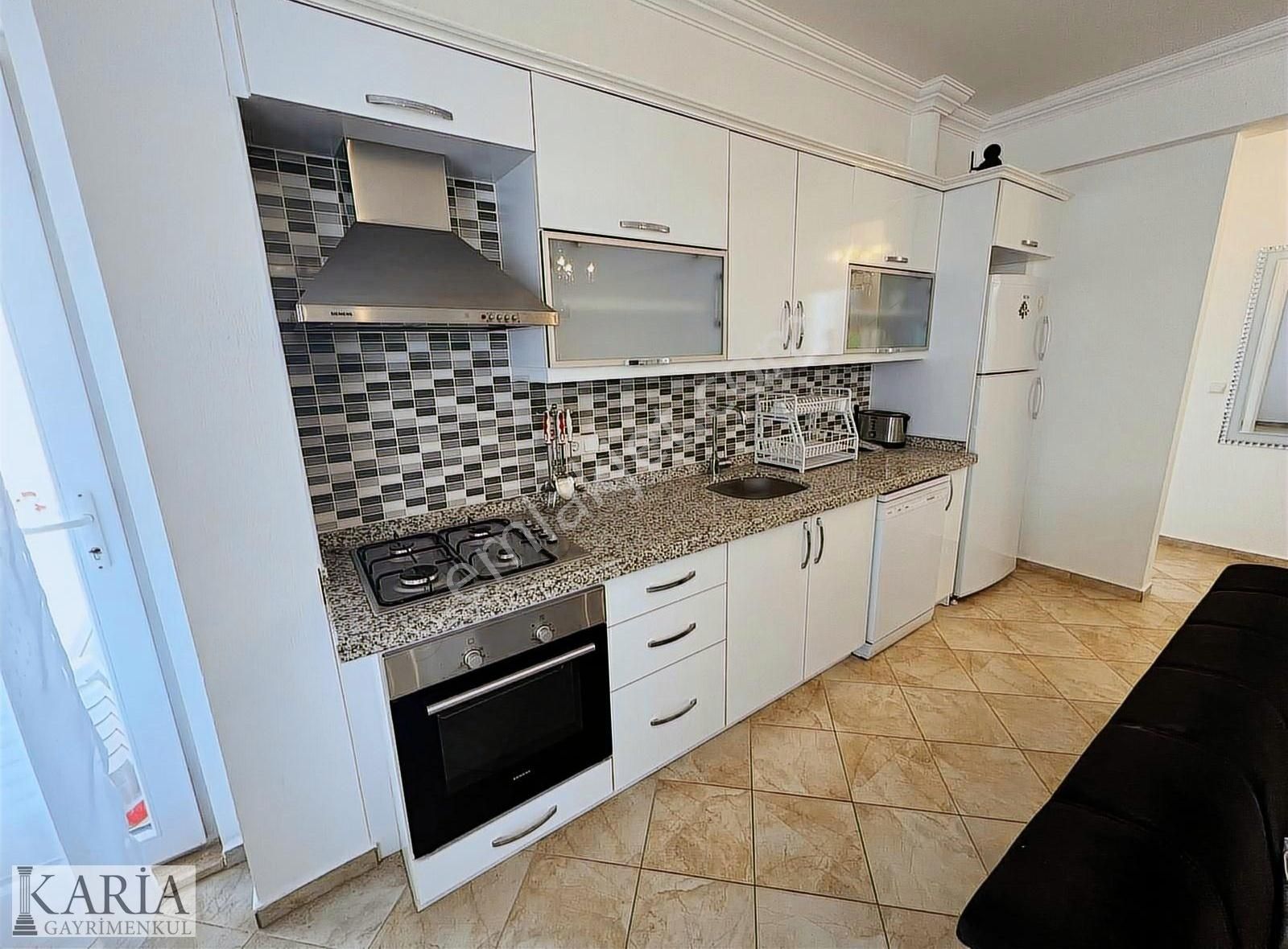 Karia Gayrimenkul'den Dalaman'da Havuzlu Sitede Eşyalı 3+1 Daire - Görsel 6
