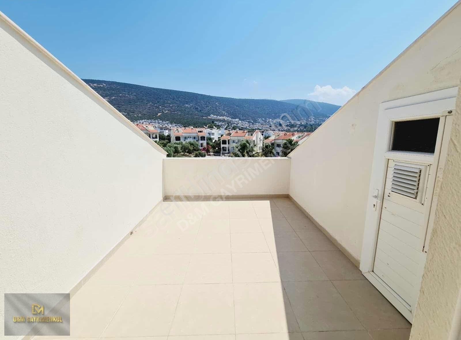 Akbük'te Denize 200 Metre 3+1 Eşyalı Daire !! - Görsel 4