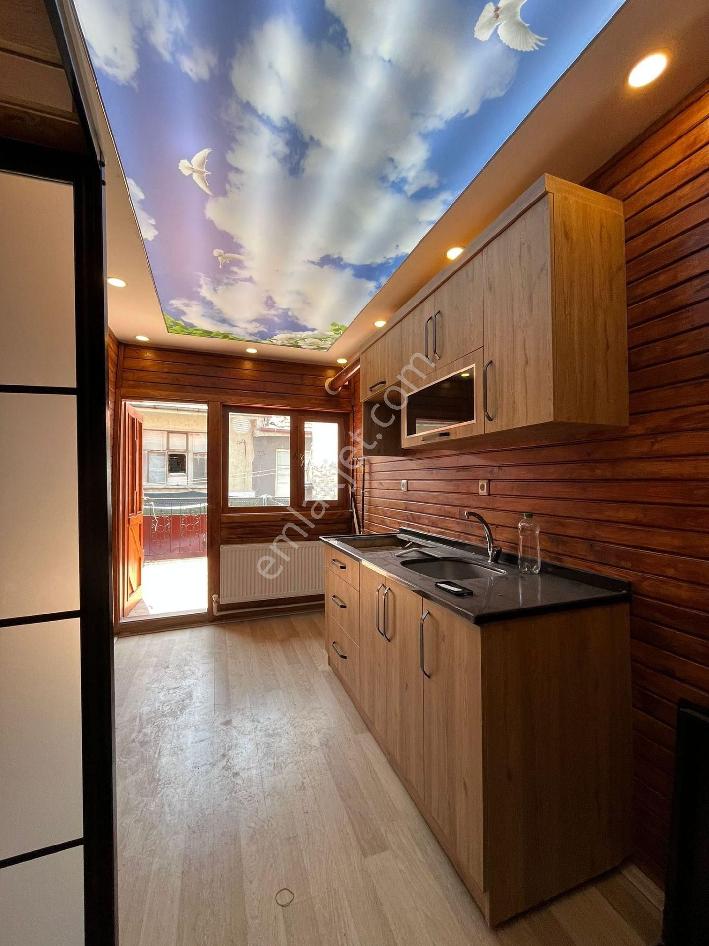 Uzun Çarşıda Satılık Dükkan - Görsel 5