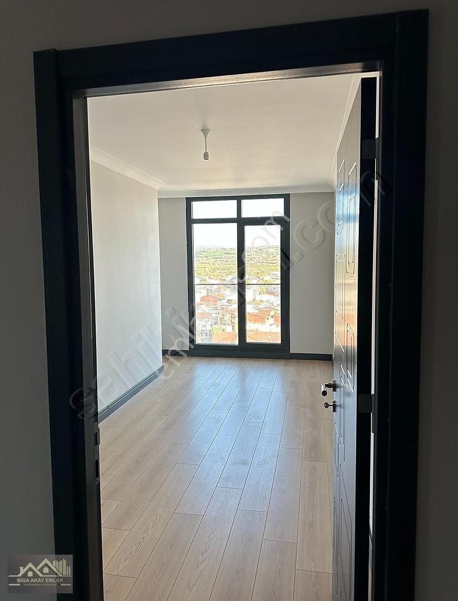 Çanakkale Lapseki Merkez Boğaz Deniz Manzaralı 3+1 Satılık Daire - Görsel 11