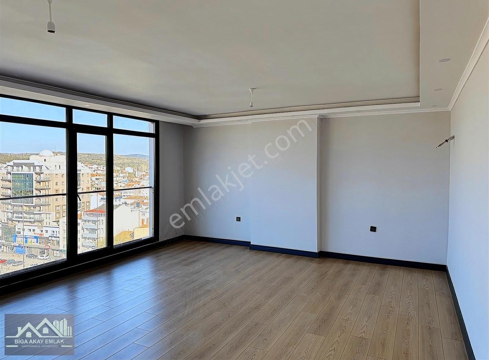 Çanakkale Lapseki Merkez Boğaz Deniz Manzaralı 3+1 Satılık Daire - Görsel 10