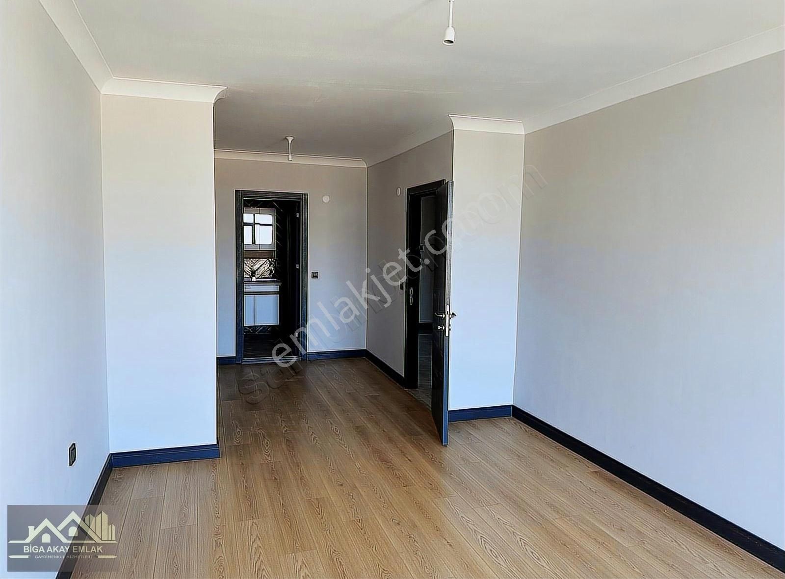 Çanakkale Lapseki Merkez Boğaz Deniz Manzaralı 3+1 Satılık Daire - Görsel 18