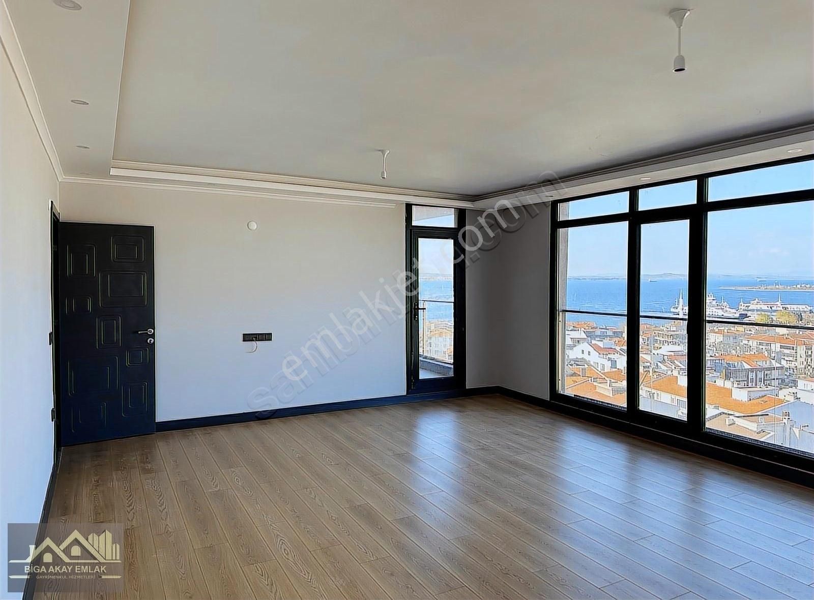 Çanakkale Lapseki Merkez Boğaz Deniz Manzaralı 3+1 Satılık Daire - Görsel 15