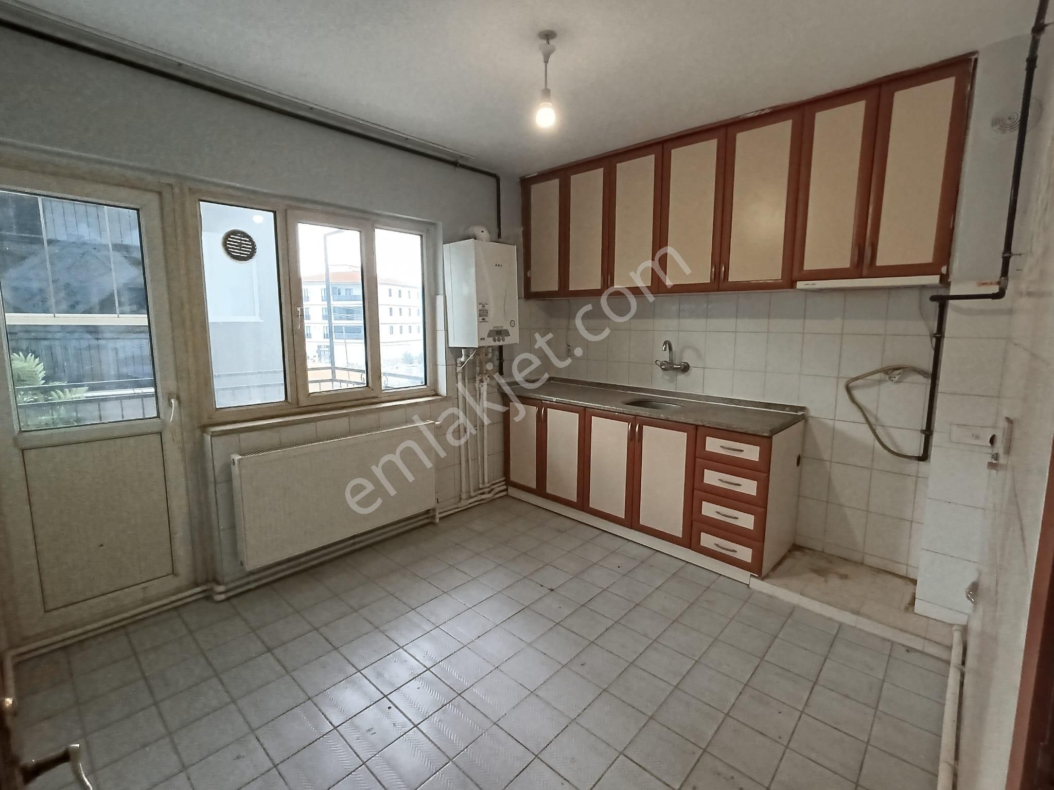 Blokyapı Gayrimenkul'den Şemikler Mh. 2+1 Kiralık Daire