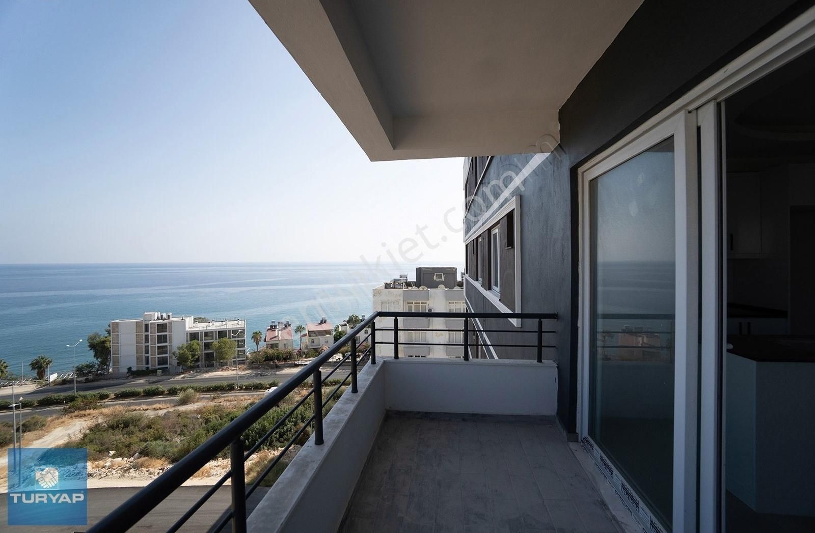 Ayaş Sultan Koyu'nda Şahane Manzaral Fırsat Sıfır 2+1 Daireler - Görsel 8