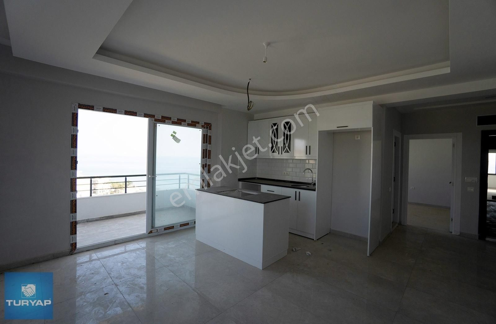 Ayaş Sultan Koyu'nda Şahane Manzaral Fırsat Sıfır 2+1 Daireler - Görsel 13