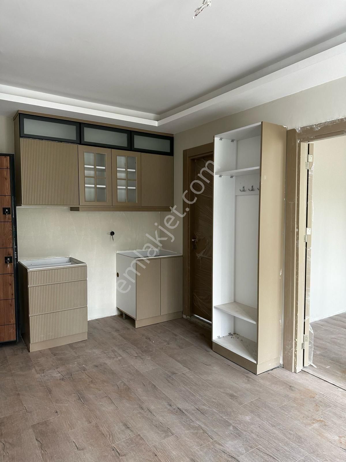 Acil!! Sarıçam Gültepede Yatırıma Uygun 1+1 Cazip Daire