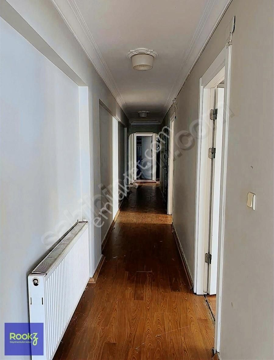 Ticaret Lisesi Yakını Geniş 3+1 Kiralık Daire