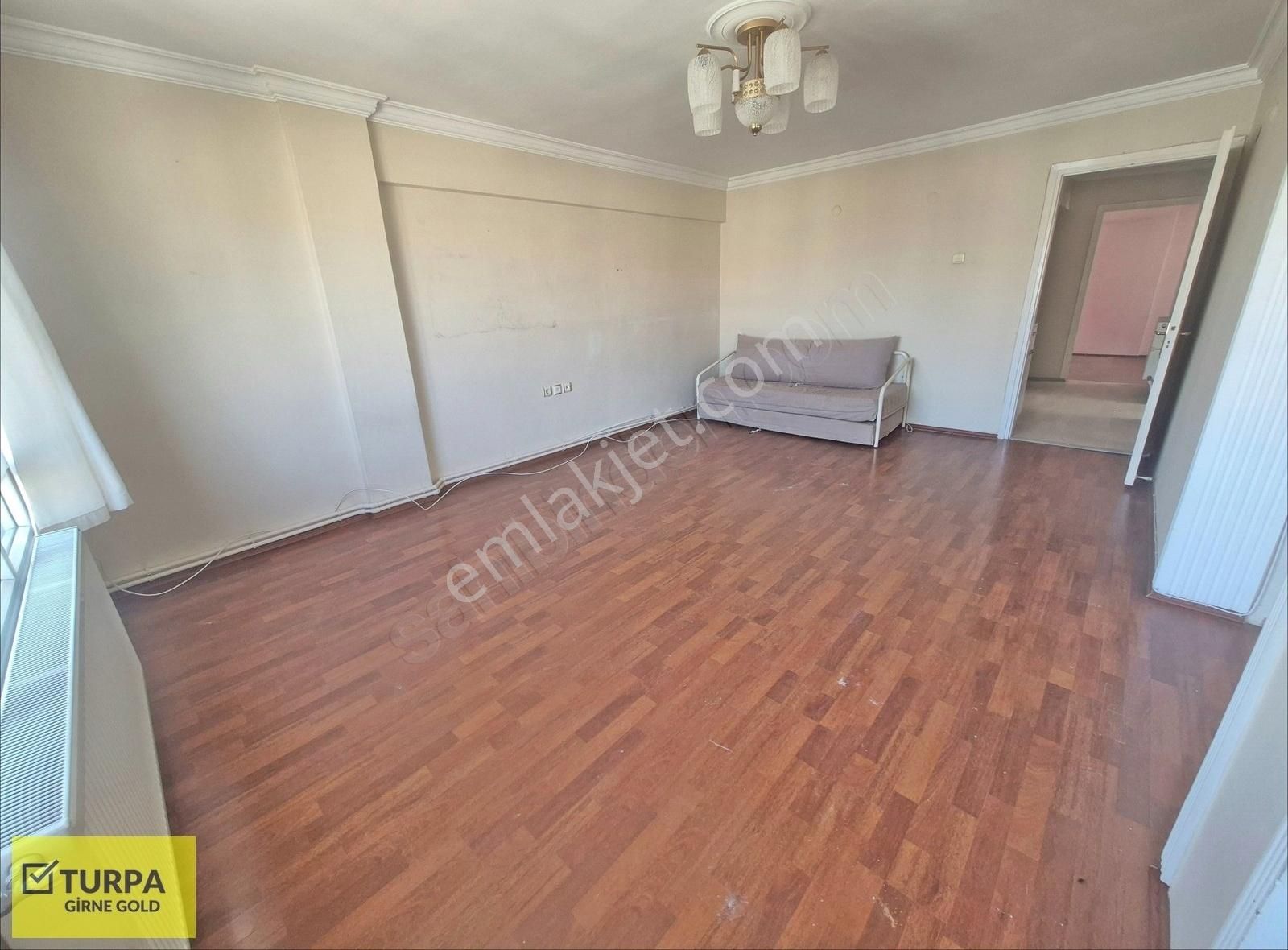 Bahriye Üçok Bulvarı'nda Asansörlü Bakımlı Kiralık 2+1 Daire - Görsel 9