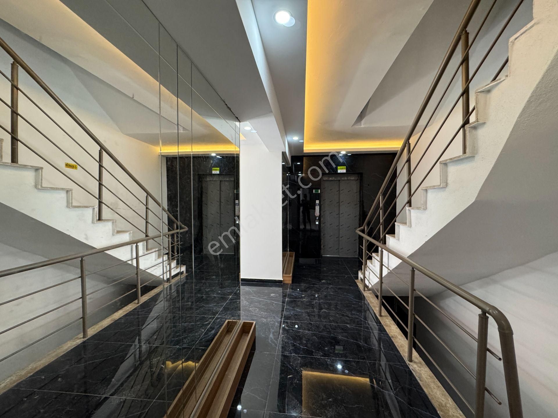 Nüfus Müdürlüğü Karşısı Hem Ofis Hem Konuta Uygun 2+1 - Görsel 19