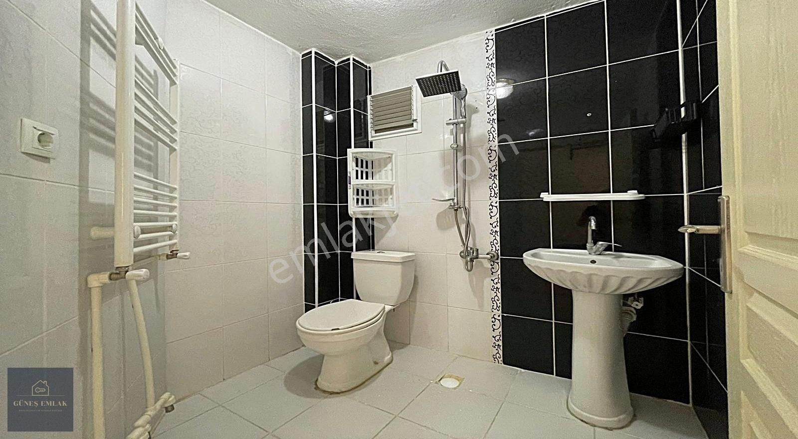 Güneş Emlak Çarşının İçinde Masrafsız Yapılı Geniş 3+1 Daire - Görsel 22