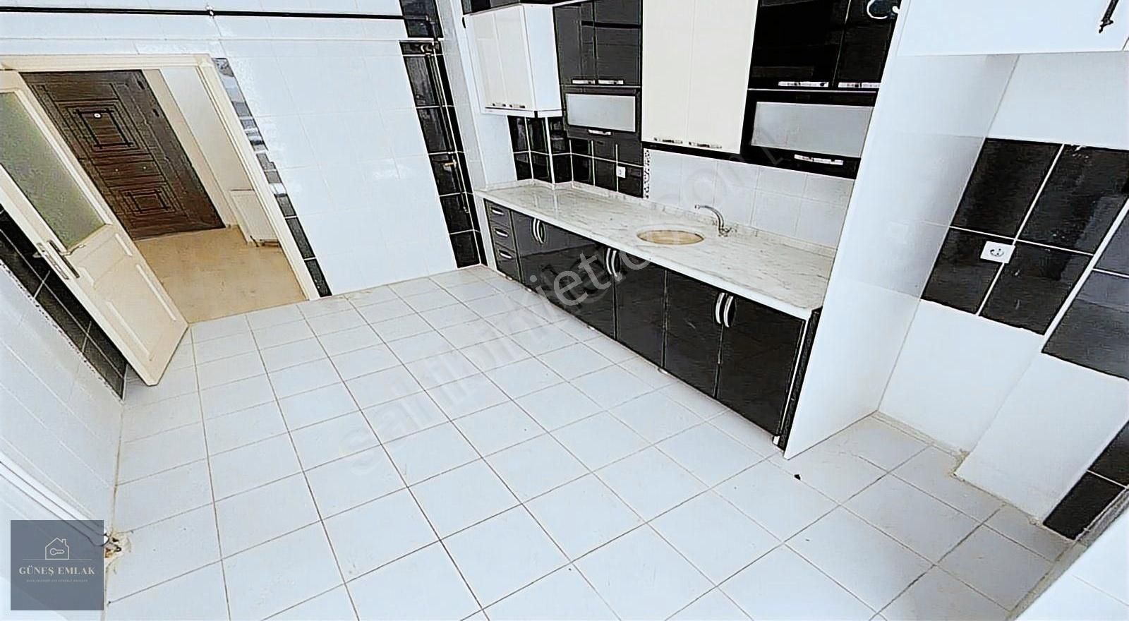 Güneş Emlak Çarşının İçinde Masrafsız Yapılı Geniş 3+1 Daire - Görsel 19