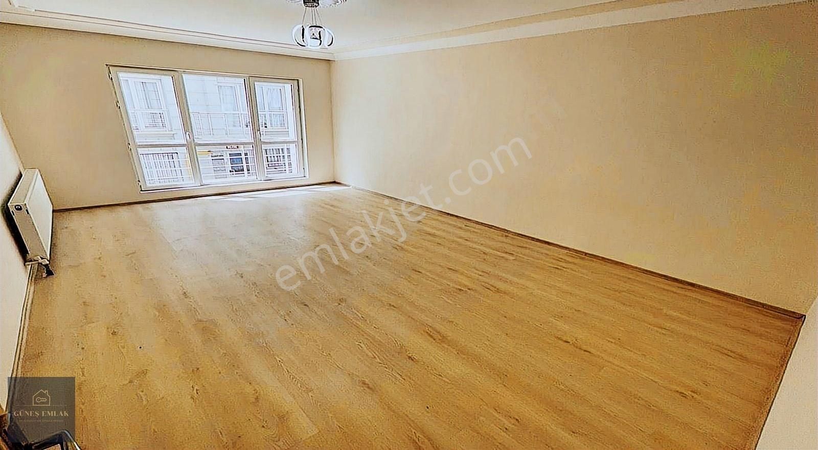 Güneş Emlak Çarşının İçinde Masrafsız Yapılı Geniş 3+1 Daire - Görsel 8