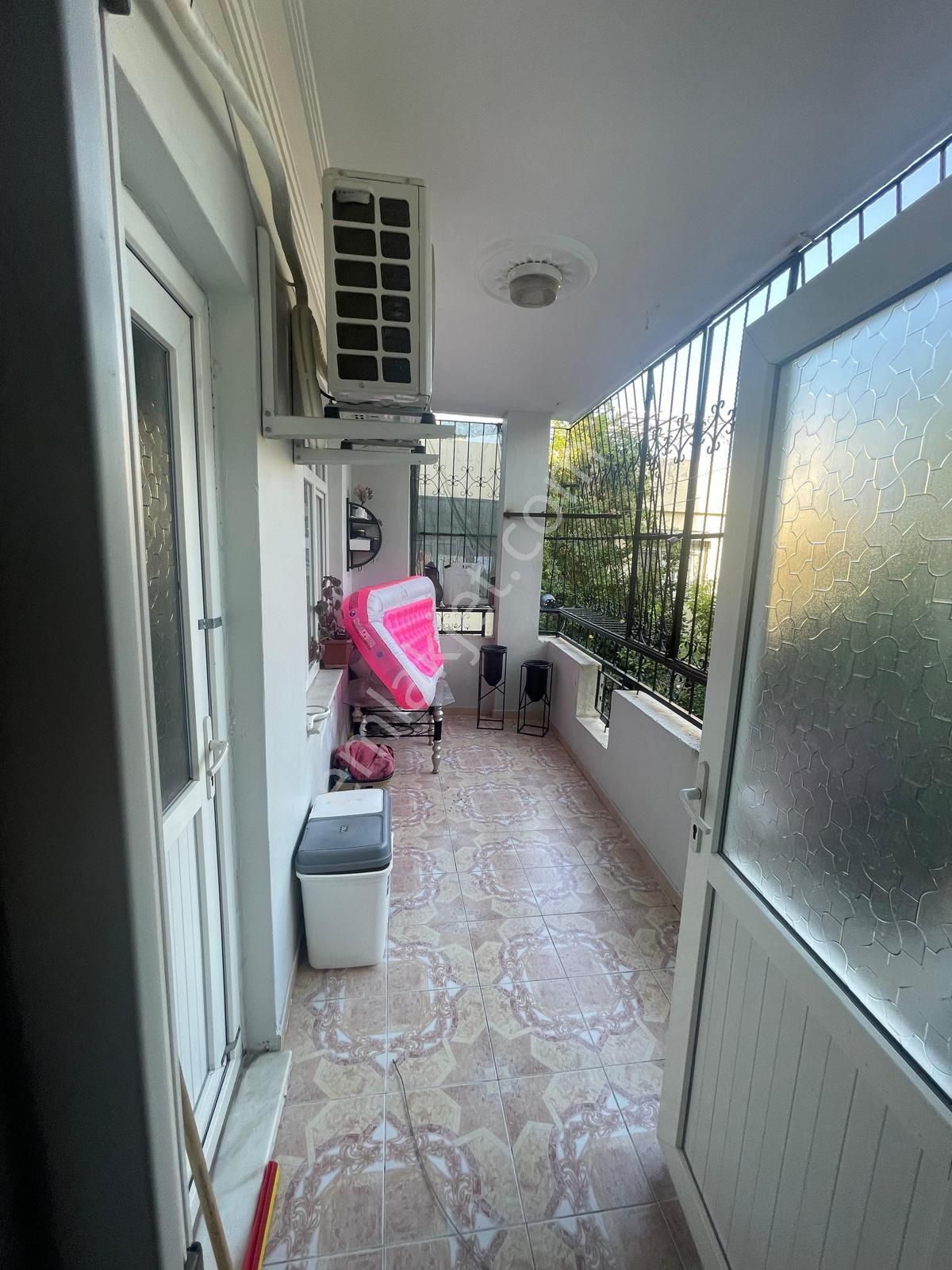 Yeşilyuva Mah 3 Katlı 6 Daire Satılık Müstakil Ev - Görsel 8