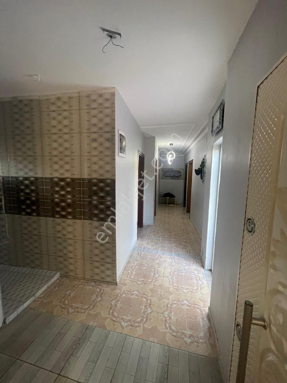 Yeşilyuva Mah 3 Katlı 6 Daire Satılık Müstakil Ev - Görsel 6