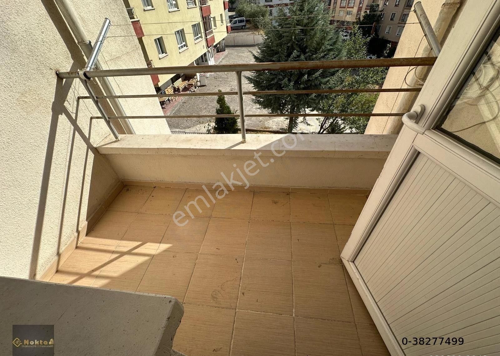 Keçiören Ufuktepe Mahallesinde 5+1//230m2 Asansörlü Teras - Görsel 32