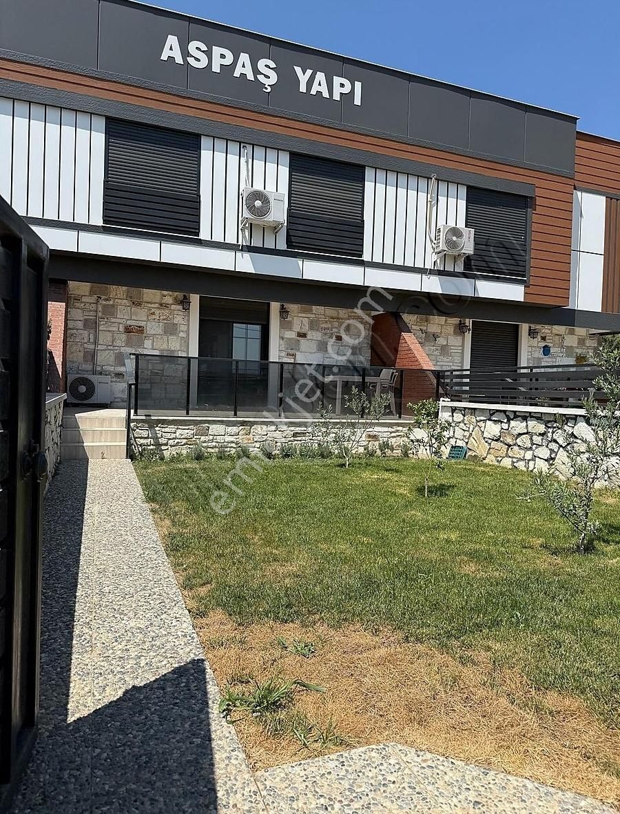 Foçaköy Girişi Kiralık Villa