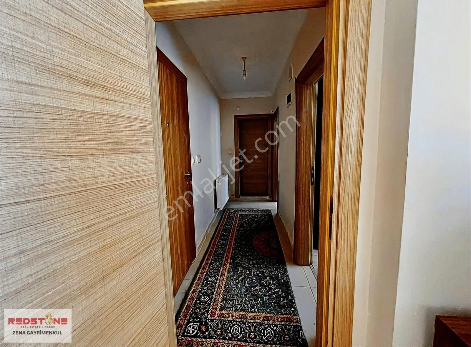 Karasuda Havuzlu Sitede 2+1 Daire - Görsel 6