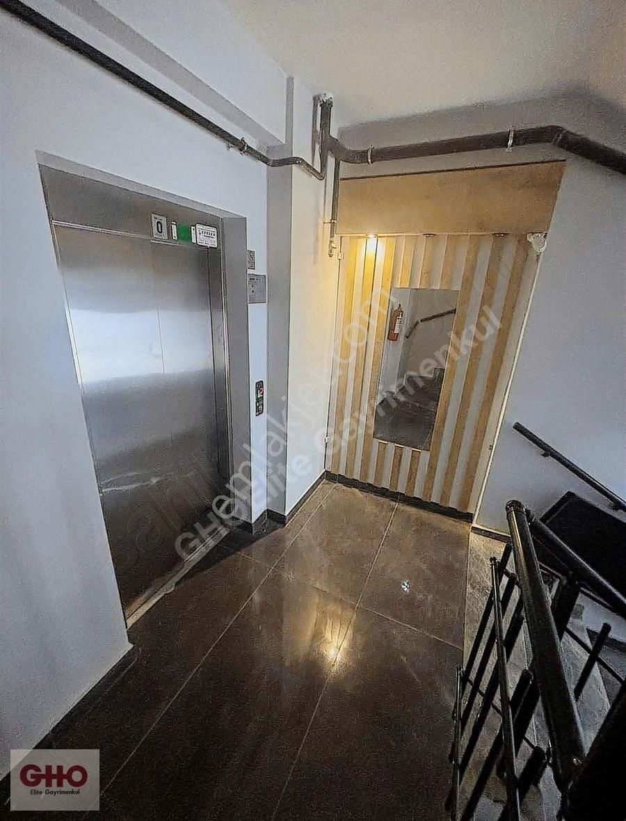 Gho'dan Kurtuluş Mahallesinde Kiralık Sıfır 2+0 Daire