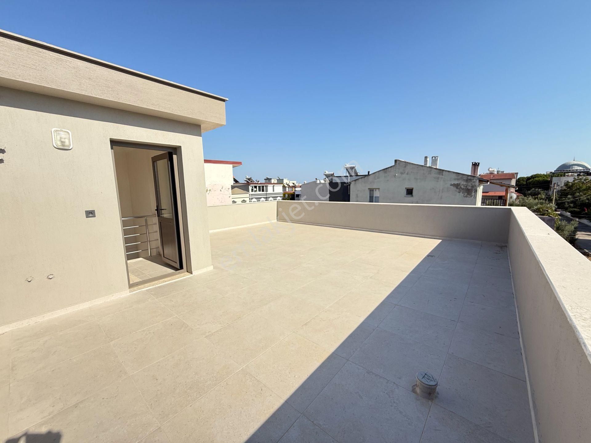 Seferihisar Doganbey'de Satılık Sıfır Luks 3+1 Villa Yazlık - Görsel 20