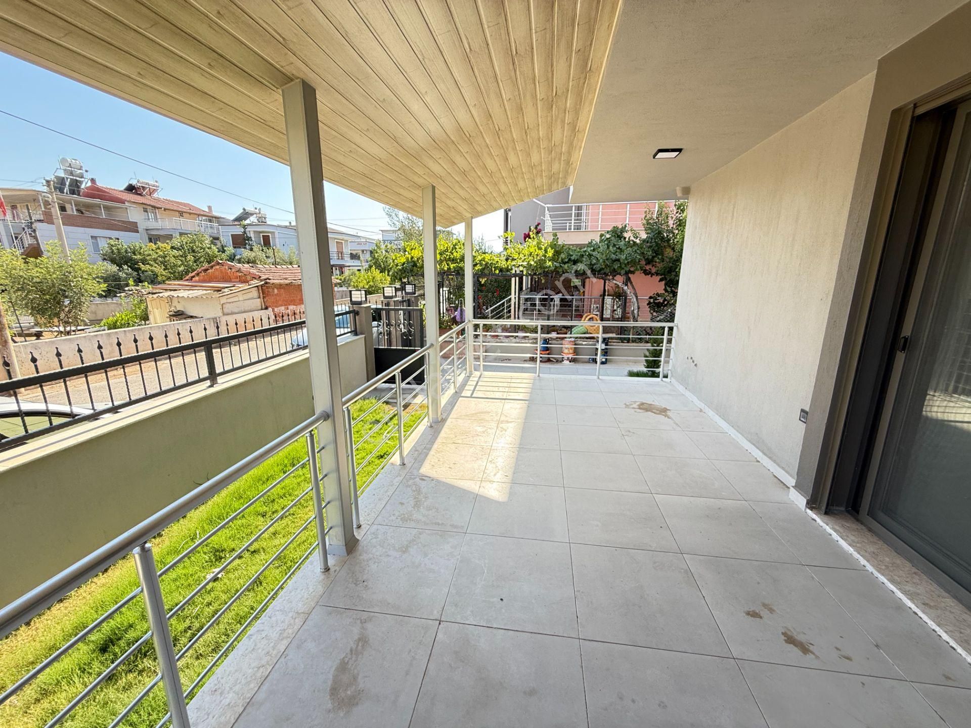 Seferihisar Doganbey'de Satılık Sıfır Luks 3+1 Villa Yazlık - Görsel 5