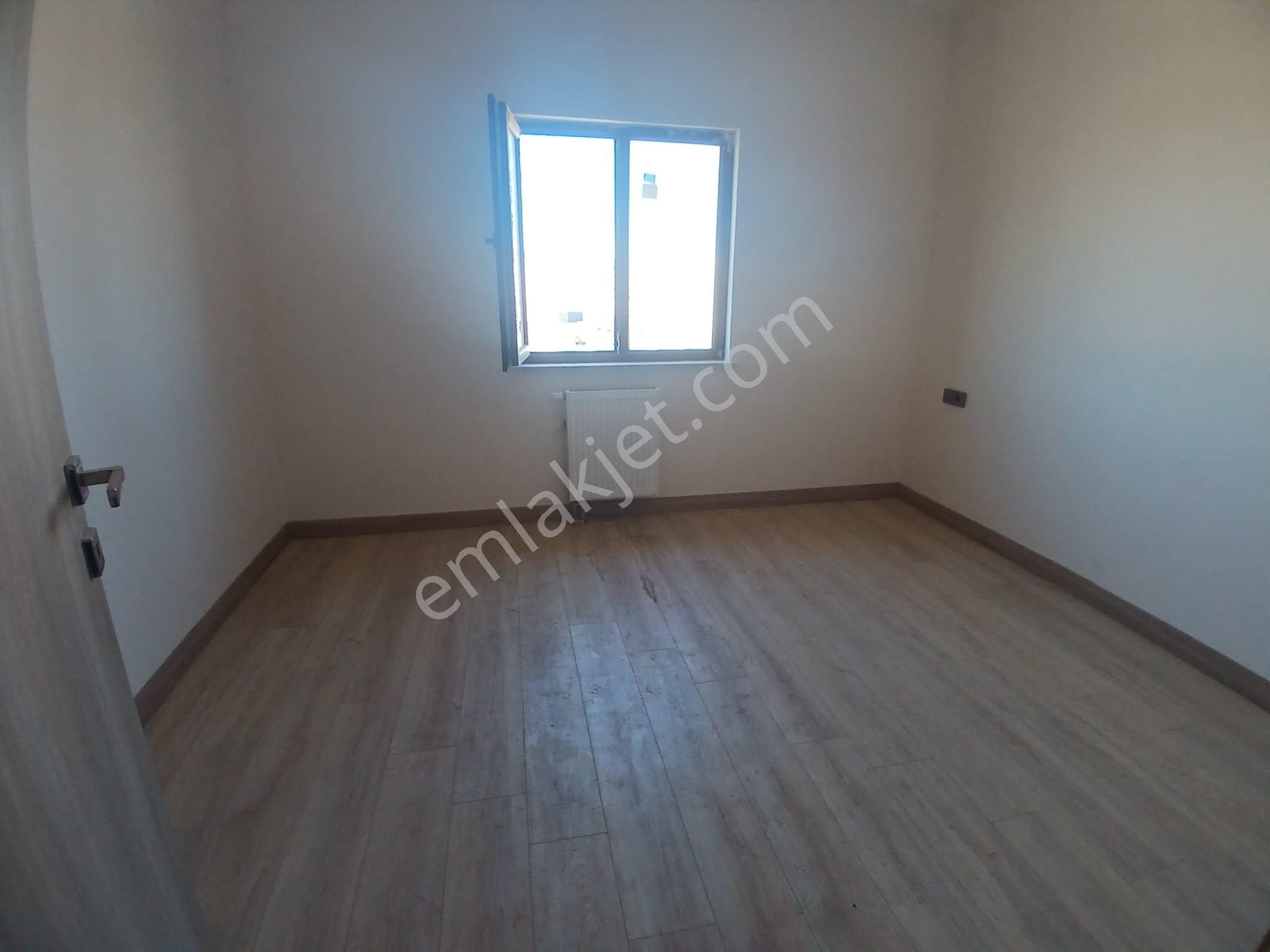 Adana Sarıçam Göztepe Tokilerde Aylık Kiralık 3+1 Fırsat Daire !!!