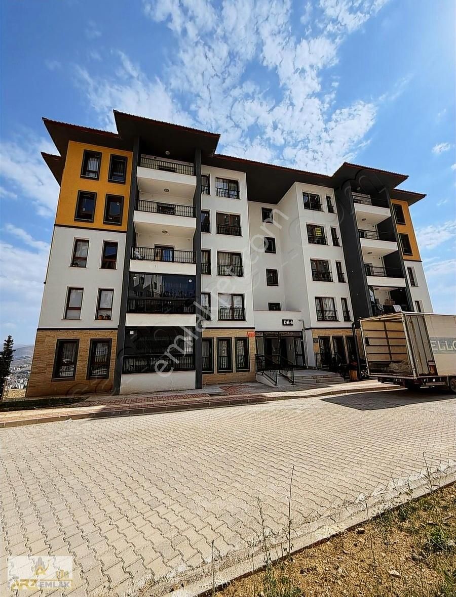 Arz Emlak'tan Şingah 2.etap Tokide Sıfır 2+1 Kiralık Daire