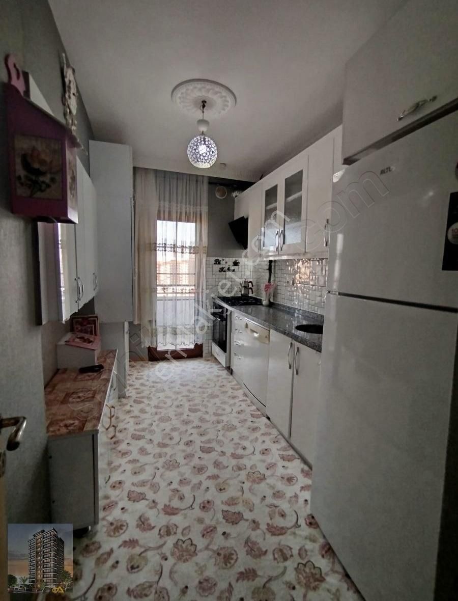 Beykent'te Ferah Önü Açık (2+1) Satılık Daire