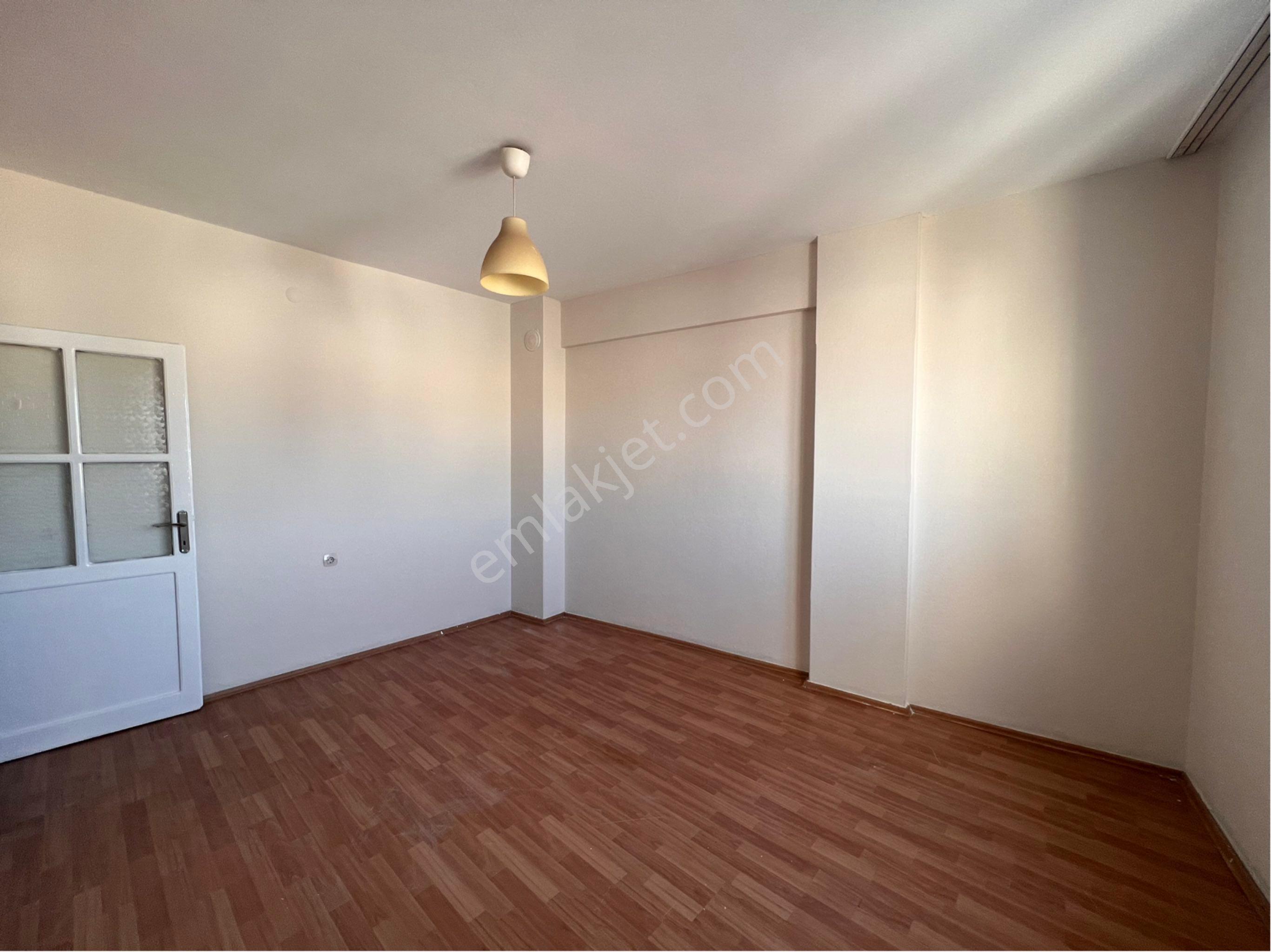Buca Üçkuyular Meydan Yakını 2+1 95m2 Dgazlı Satılık Daire - Görsel 13