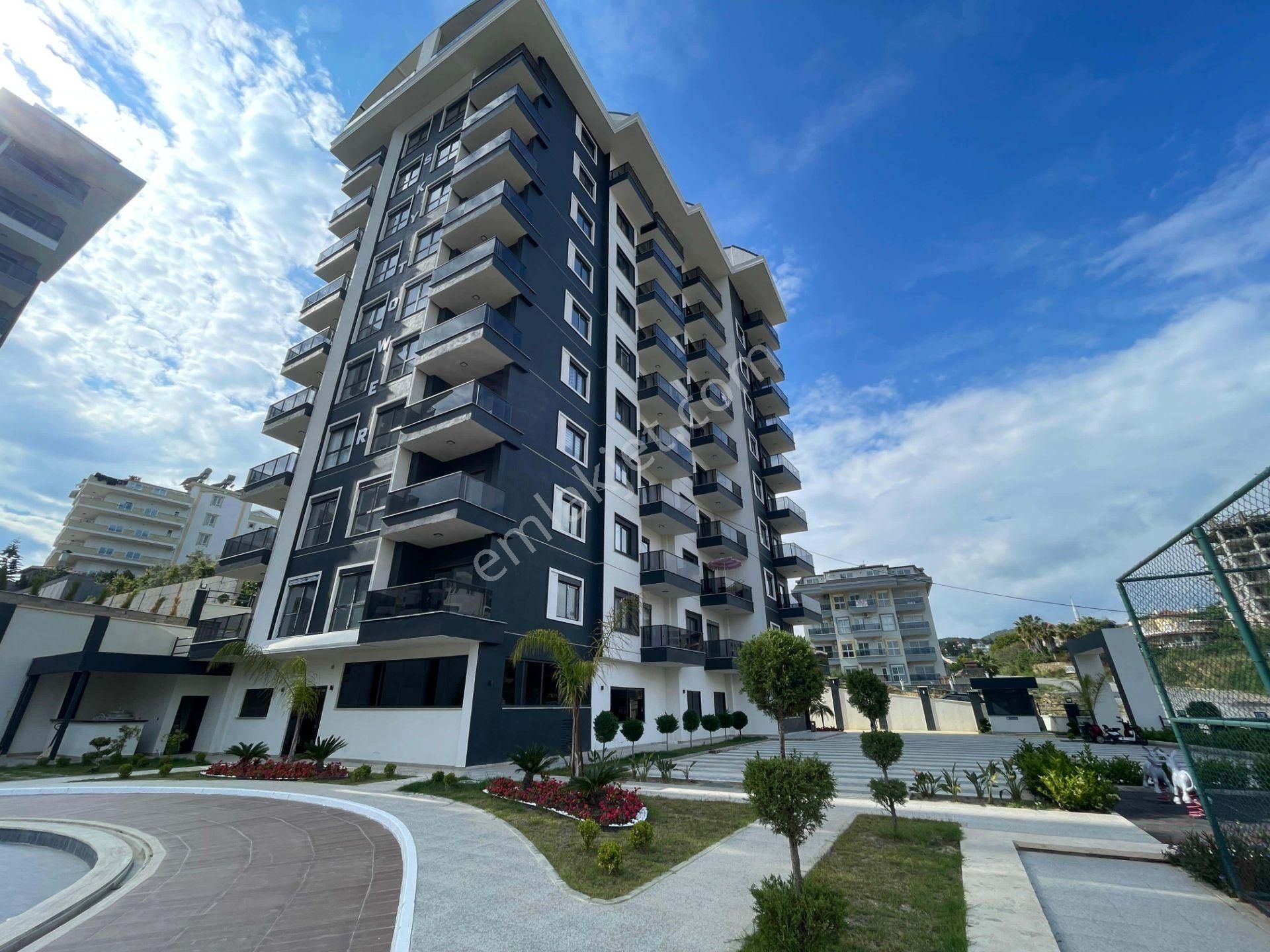 Alanya Avsallarda Satılık 1+1 Geniş Daire