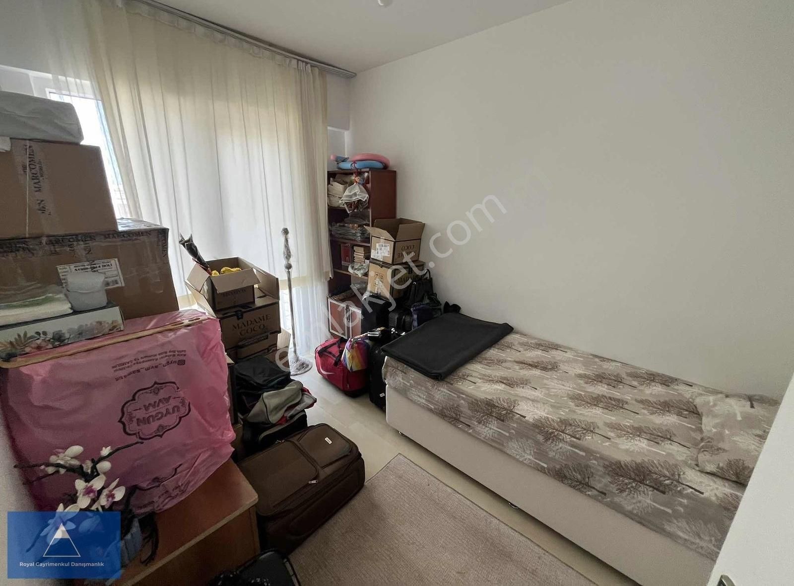 Bedrettin Delen Den Site İçerisinde Deniz Manzaralı 2+1 - Görsel 11